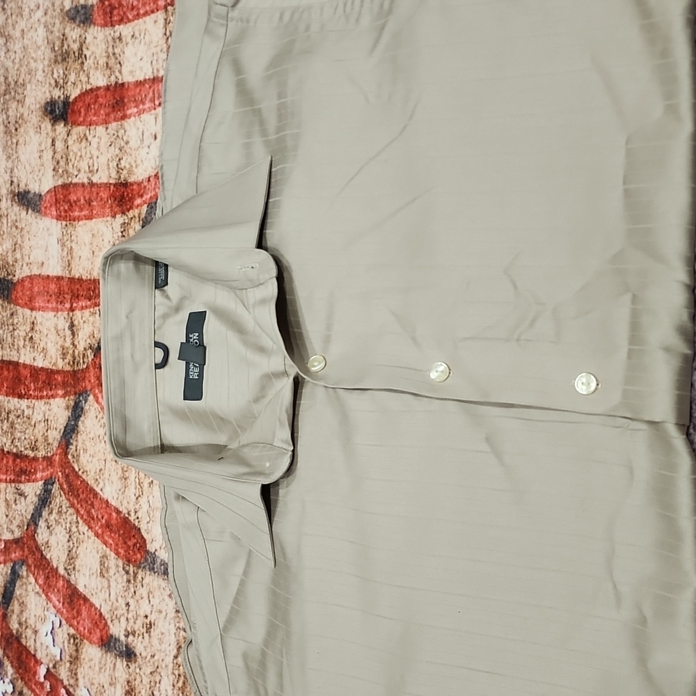 Men's Kenneth Cole dress shirt - Picture 3 of 5